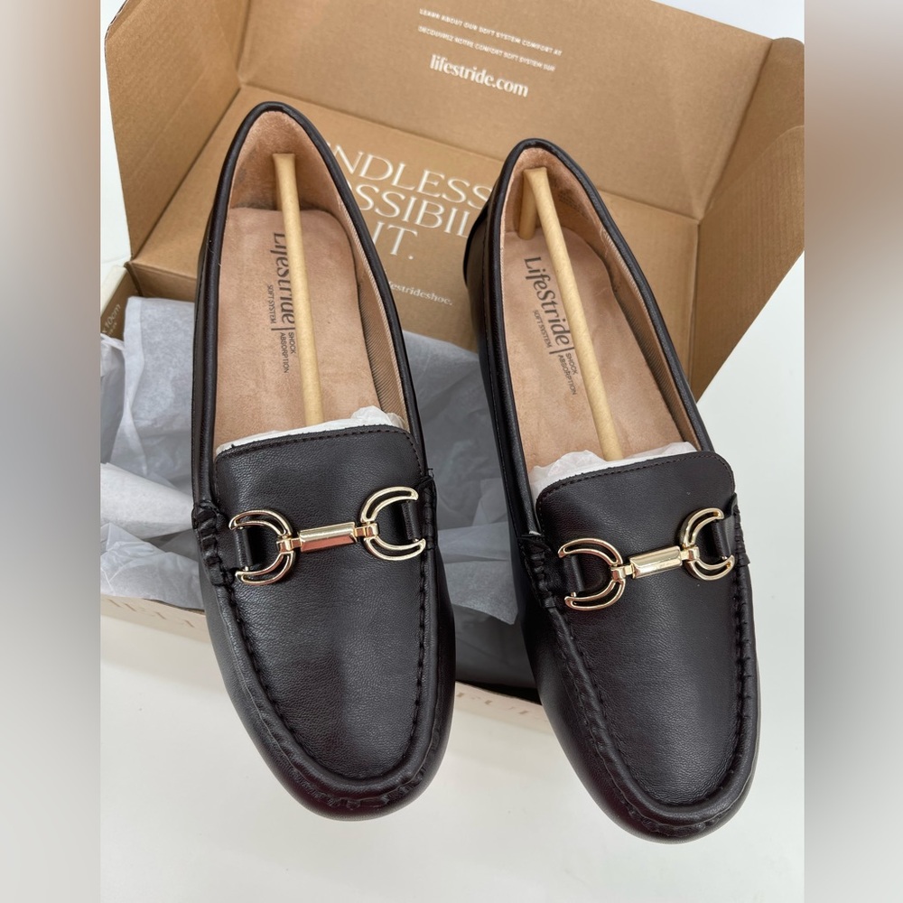 ⭐️Life Stride Women's Classic Riviera Dark Chocolate Loafers with Gold Accents